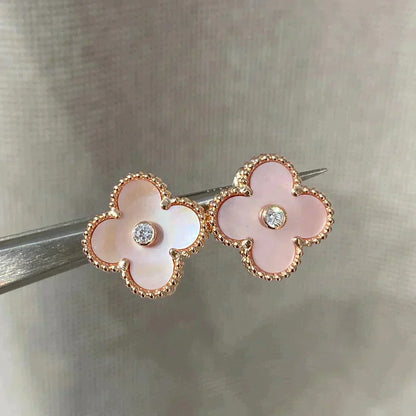 [Moco]CLOVER MEDIUM 1 MOTIFS  PINK MOP DIAMOND EARRINGS