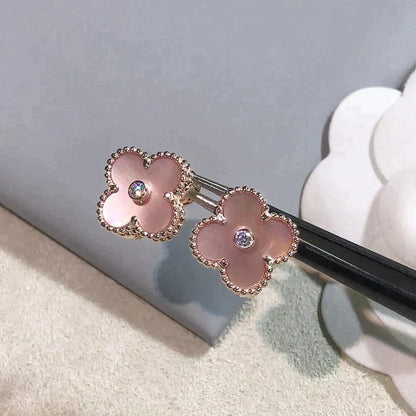 [Moco]CLOVER MEDIUM 1 MOTIFS  PINK MOP DIAMOND EARRINGS