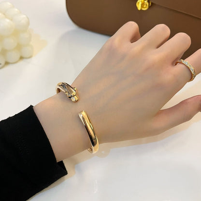 [Moco]PANTHERE GOLD OPEN BRACELET