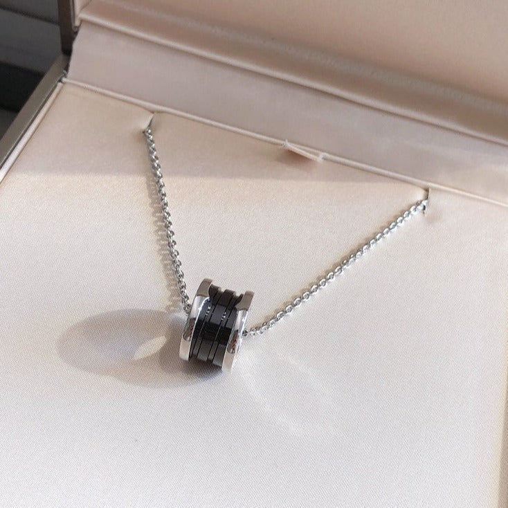 [Moco]ZERO 1 BLACK CERAMIC SILVER NECKLACE