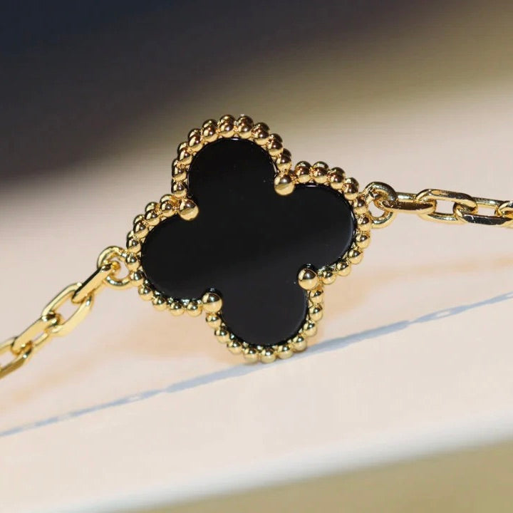 [Moco]CLOVER 20 MOTIFS ONYX NECKLACE