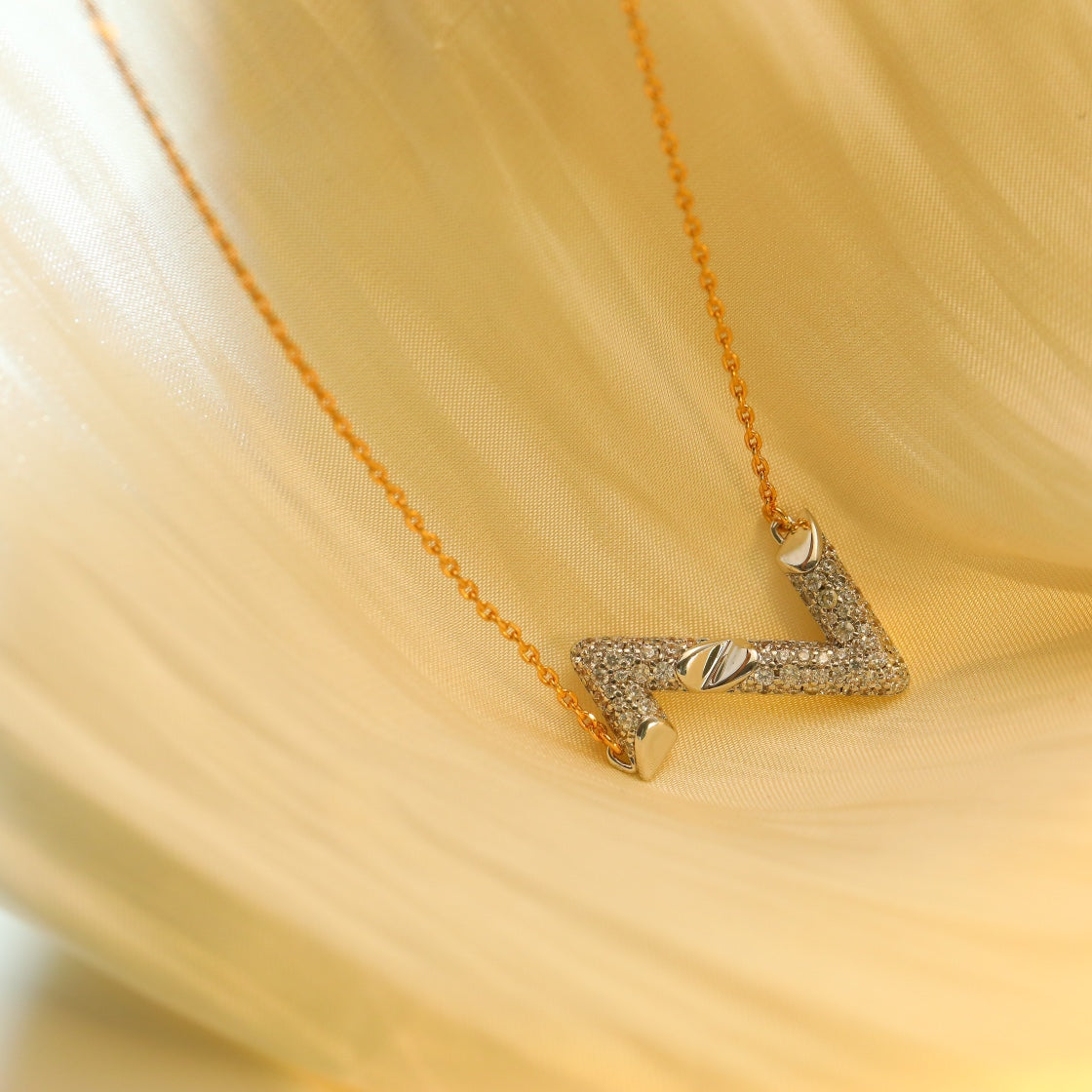 [Moco]VOLT SILVER DIAMOND PEDANT NECKLACE