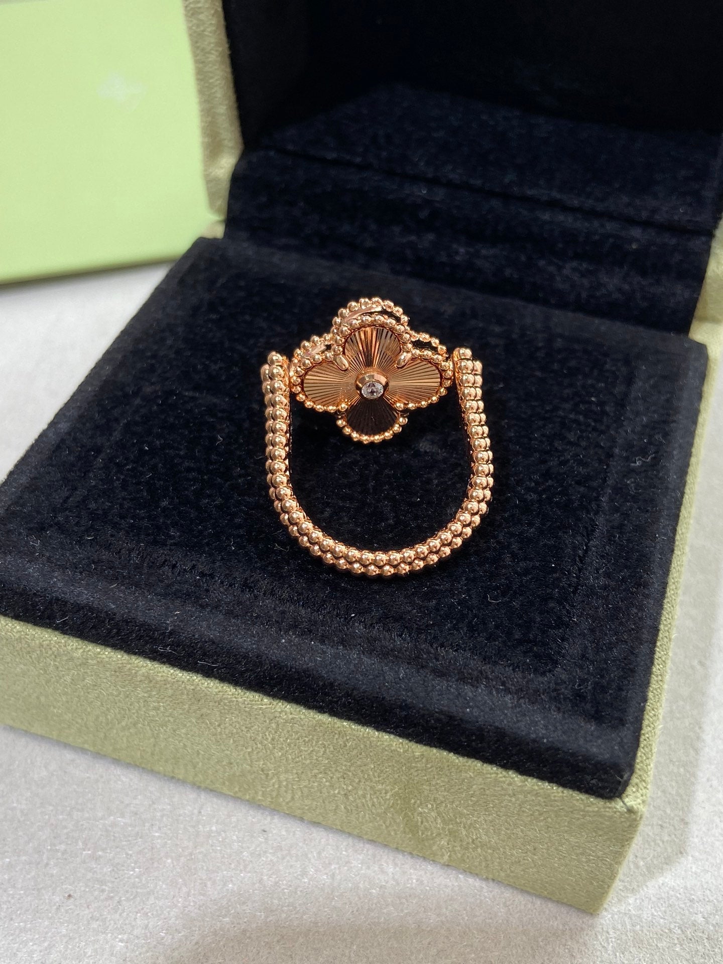 [Moco]CLOVER RIVERSIBLE ROSE GOLD RING