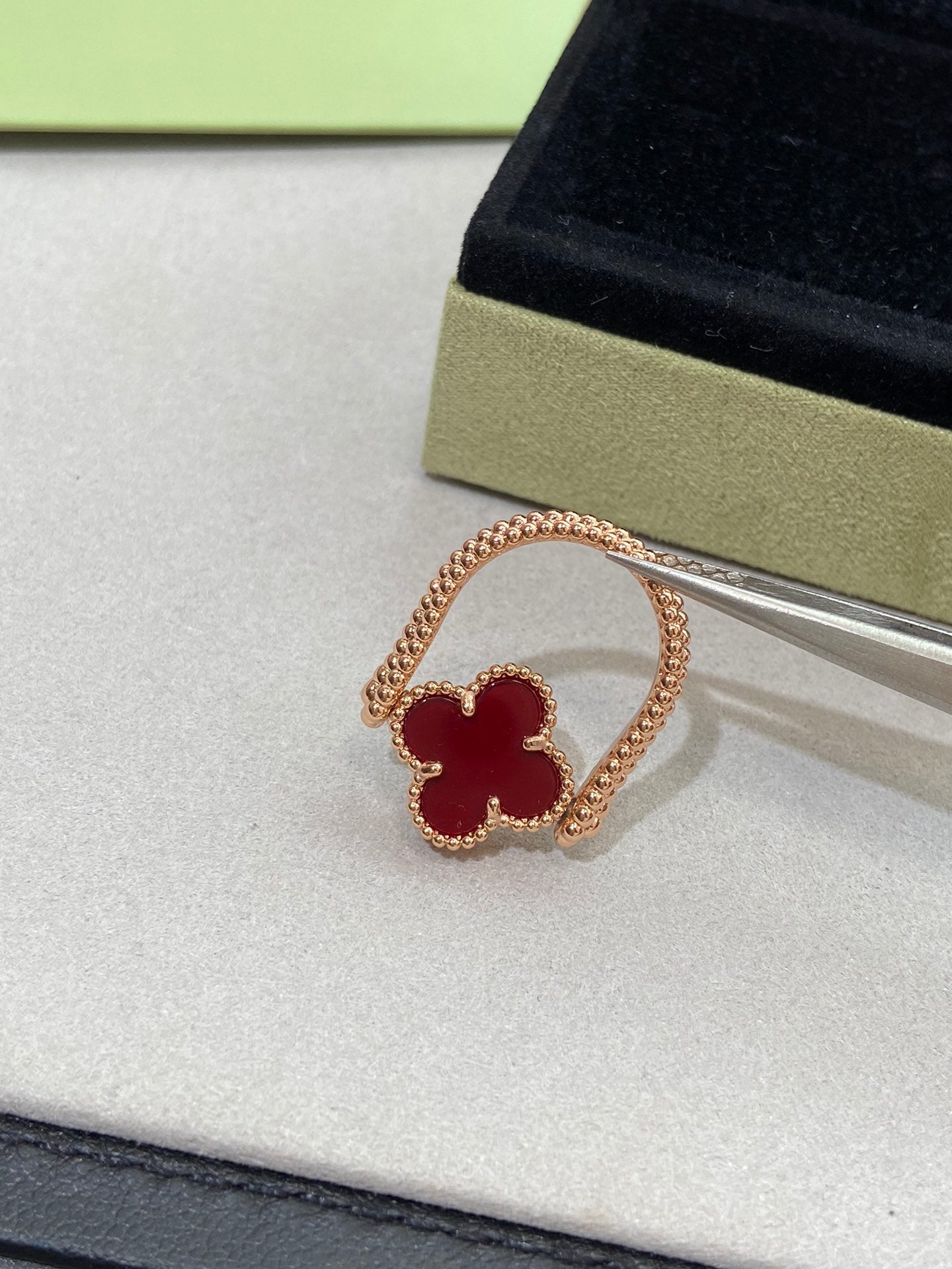 [Moco]CLOVER RIVERSIBLE ROSE GOLD RING