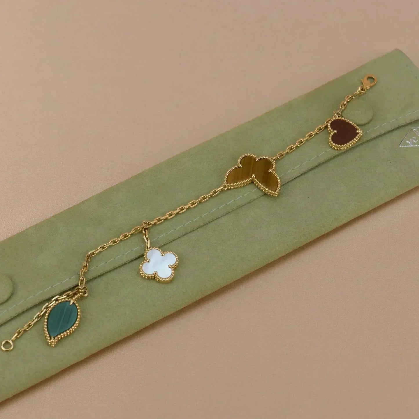 [Moco]LUCKY SPRING 5 MOTIF GOLD BRACELET