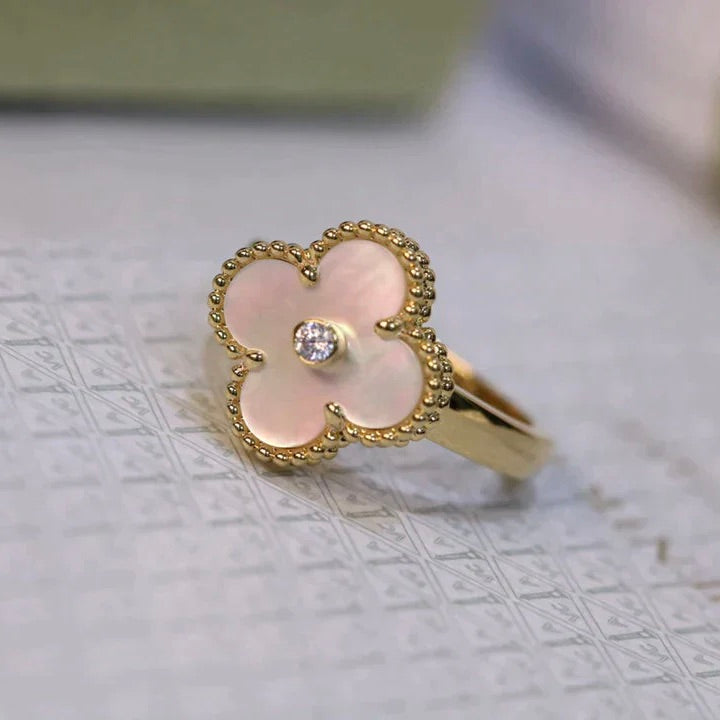 [Moco]CLOVER PINK MOP RING GOLD DIAMOND