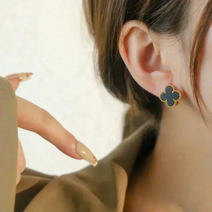 [Moco]CLOVER MEDIUM 1 MOTIFS  ONYX STUD EARRINGS