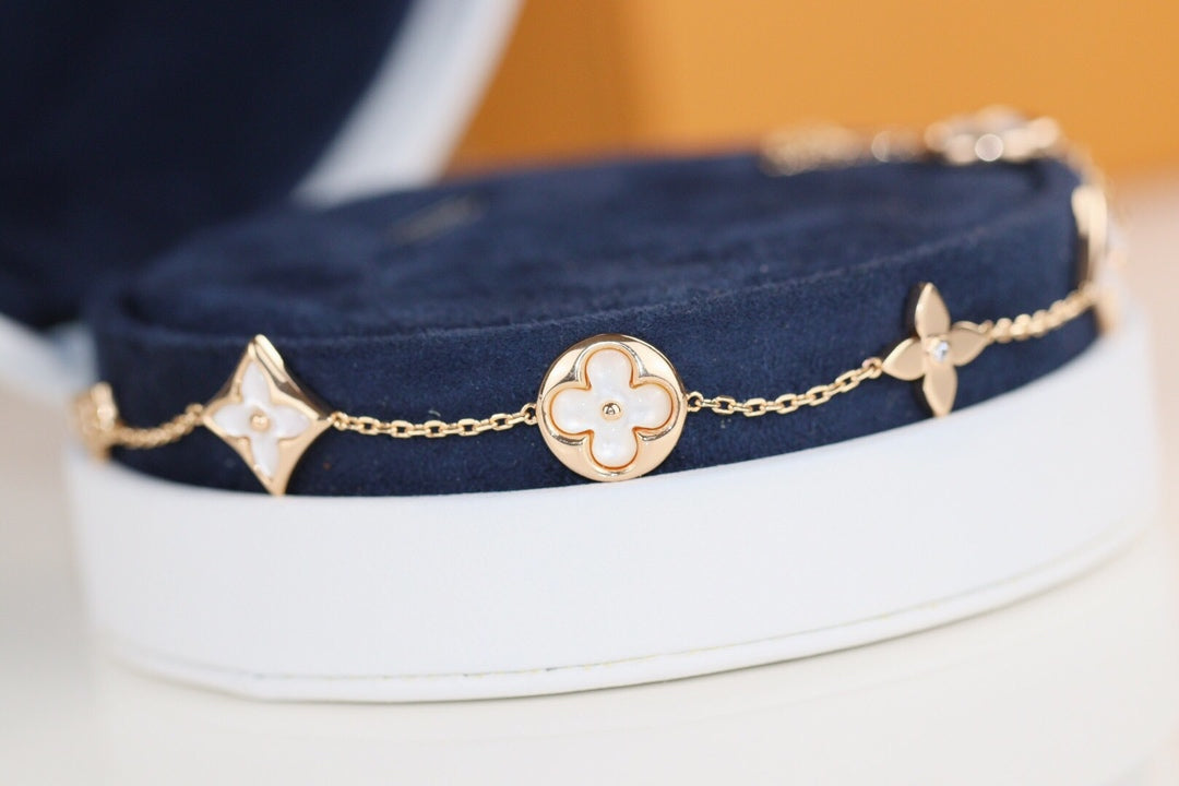 [Moco]LEAF CLOVER BRACELET